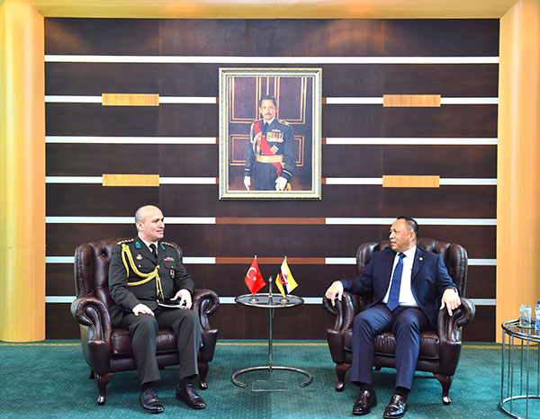 DEPUTY MINISTER OF DEFENCE RECEIVES COURTESY CALL FROM THE DEFENCE ADVISER OF THE REPUBLIC OF TURKIYE ACCREDITED TO BRUNEI DARUSSALAM
