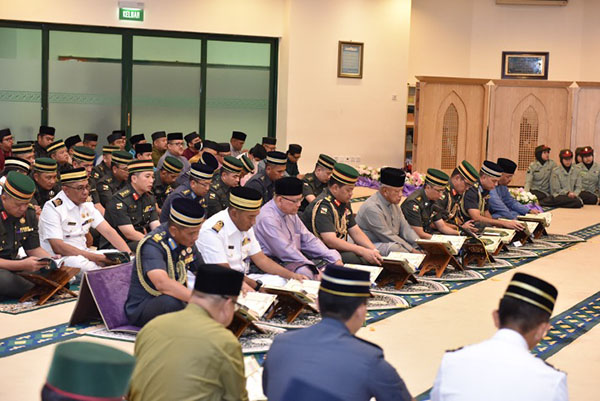 MINISTRY OF DEFENCE ORGANISED A KHATAM AL-QUR’AN FUNCTION IN CONJUNCTION WITH BRUNEI DARUSSALAM 39TH NATIONAL DAY CELEBRATION 