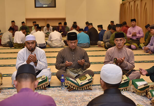 MINISTRY OF DEFENCE AND THE ROYAL BRUNEI ARMED FORCES HELD THE OPENING FUNCTION OF TADARUS AL-QUR’AN IN CONJUNCTION WITH THE MONTH OF RAMADHAN 1444H