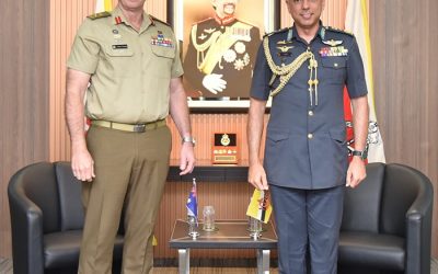 ACTING COMMANDER OF THE ROYAL BRUNEI ARMED FORCES RECEIVES COURTESY CALL FROM THE HEAD OF AUSTRALIAN ARMY STRATEGIC ENGAGEMENTS, AUSTRALIAN DEFENCE FORCE