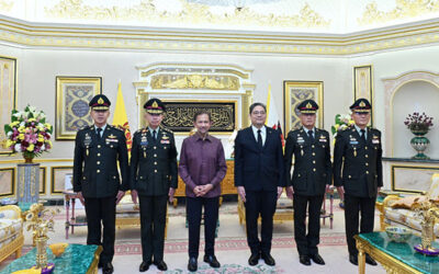 HIS MAJESTY THE SULTAN AND YANG DI-PERTUAN OF BRUNEI DARUSSALAM RECEIVES IN AUDIENCE THE CHIEF OF DEFENCE FORCES, ROYAL THAI ARMED FORCES