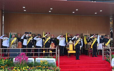 THE ROYAL GUARD OF HONOUR CEREMONY IN CONJUNCTION WITH HIS MAJESTY THE SULTAN AND YANG DI-PERTUAN OF BRUNEI DARUSSALAM’S 80TH BIRTHDAY CELEBRATION