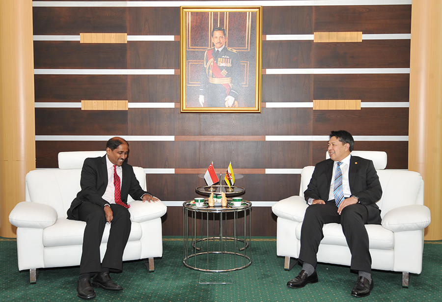 DEPUTY MINISTER OF DEFENCE RECEIVED FAREWELL CALL OF SINGAPORE’S HIGH COMMISSIONER