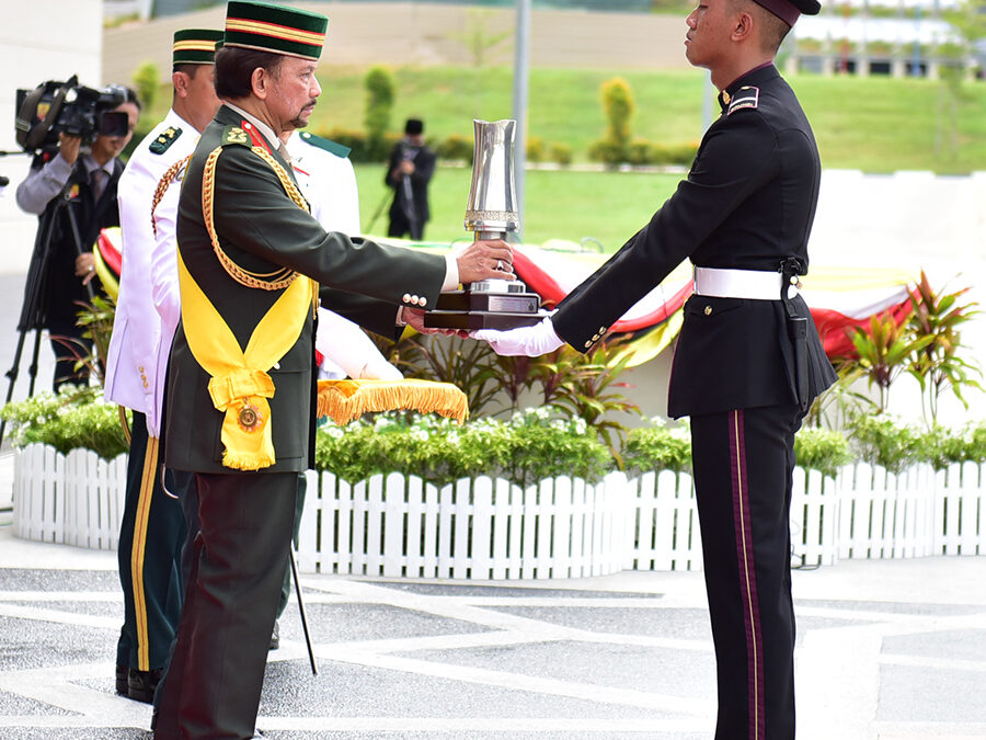 HIS MAJESTY GRACES SOVEREIGN’S PARADE OF 14th INTAKE OFFICER CADETS SCHOOL