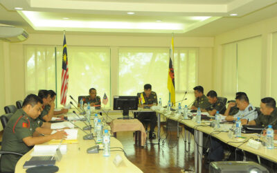 ROYAL BRUNEI LAND FORCE AND MALAYSIAN ARMY HELD FIRST ARMY TO ARMY (A2AT) TALK MEETING