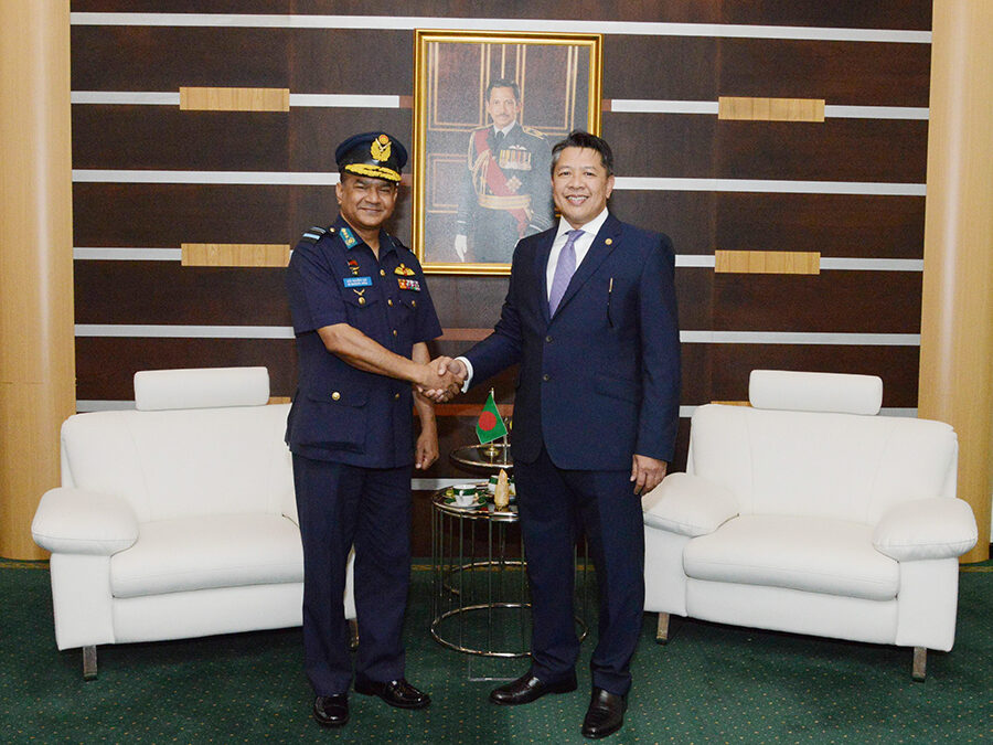 THE BANGLADESH NATIONAL DEFENCE COLLEGE VISITS MINDEF