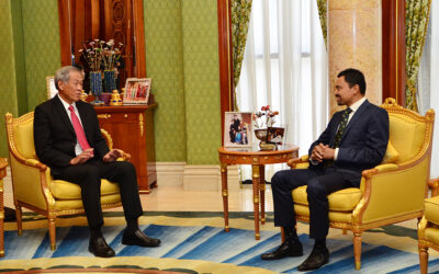 CROWN PRINCE RECEIVES IN AUDIENCE SINGAPORE’S MINISTER FOR DEFENCE