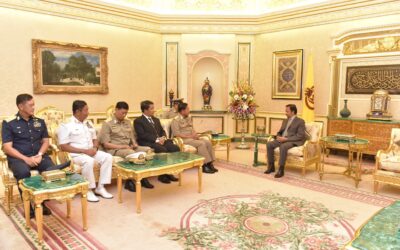 HIS MAJESTY THE SULTAN AND YANG DI-PERTUAN OF BRUNEI DARUSSALAM RECEIVES IN AUDIENCE THE COMMANDER-IN-CHIEF OF DEFENCE SERVICES, MYANMAR ARMED FORCES