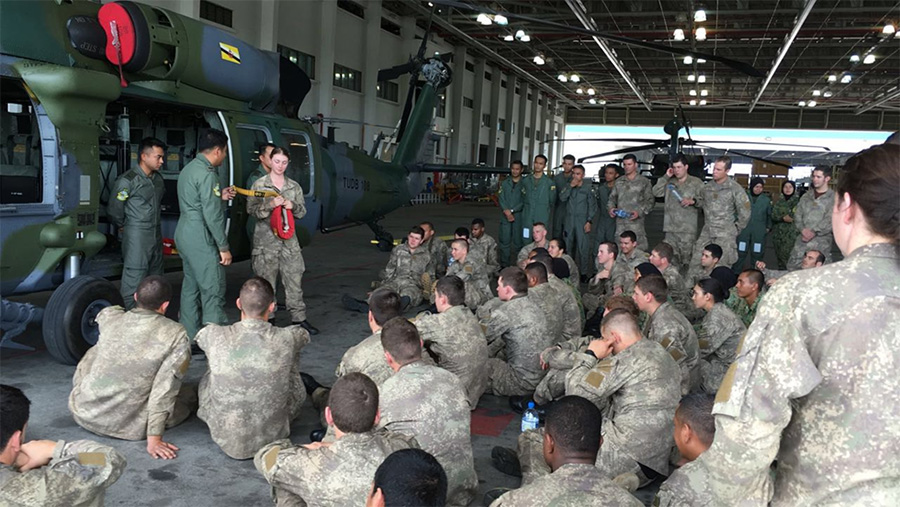 OFFICER CADET SCHOOLS OF BRUNEI DARUSSALAM AND NEW ZEALAND CONDUCTS EXERCISE KEPIMPINAN 2016