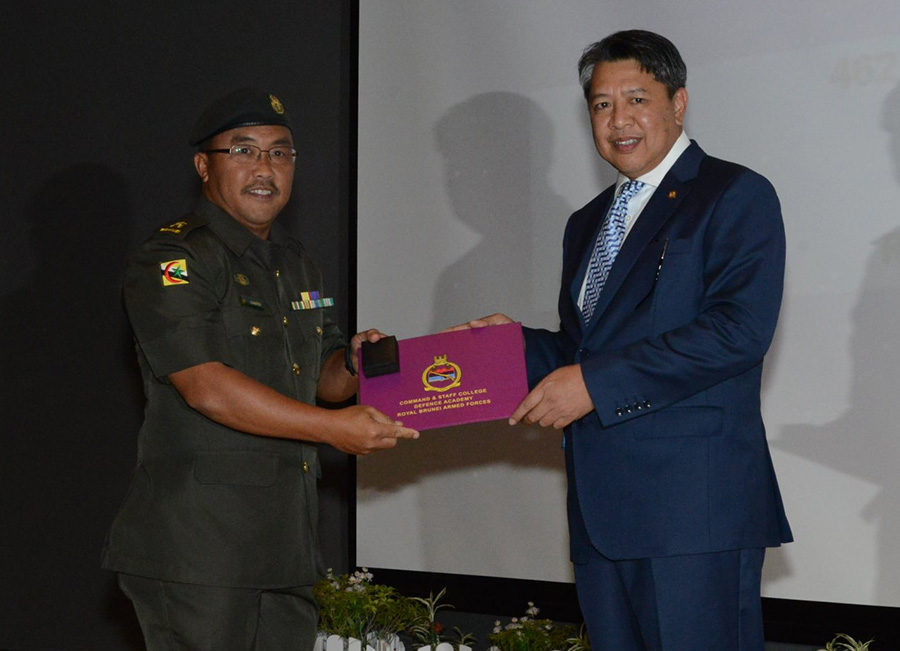 27 OFFICERS COMPLETE THE 6th RBAF COMMAND AND STAFF COURSE