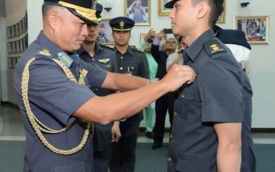 THREE RBAirF OFFICERS RECEIVE PILOT WINGS