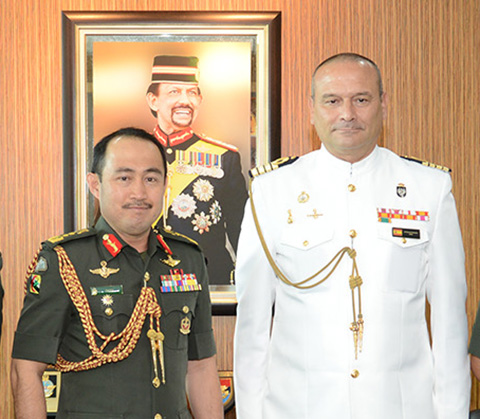 THE MINISTRY OF DEFENCE RECEIVES THE NON-RESIDENT DEFENCE ATTACHÉ OF SPAIN ACCREDITED TO BRUNEI DARUSSALAM