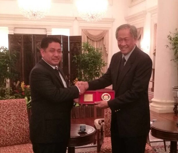 PERMANENT SECRETARY OF DEFENCE CONDUCTS INTRODUCTORY VISIT TO SINGAPORE