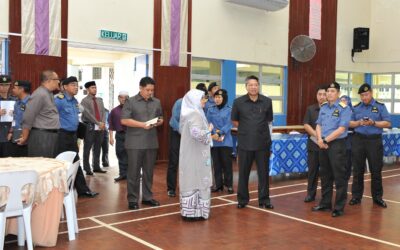 DEPUTY MINISTER OF DEFENCE CONDUCTS WORKING VISIT TO THE ROYAL BRUNEI NAVY