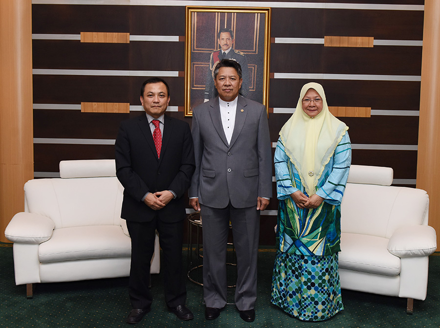 DEPUTY MINISTER OF DEFENCE RECEIVES COURTESY CALLS FROM NEWLY-APPOINTED AMBASSADORS TO THE SULTANATE OF OMAN AND JAPAN
