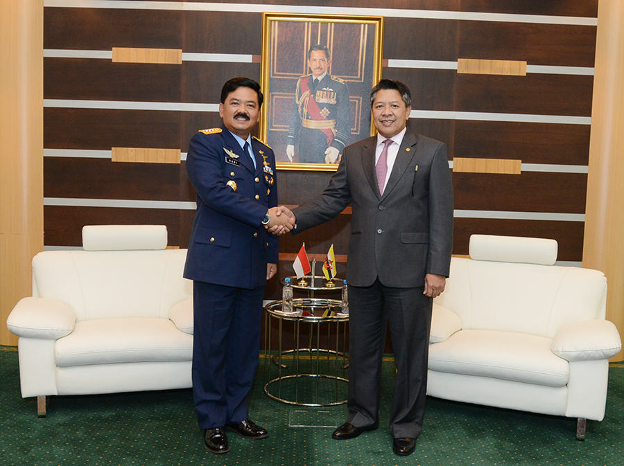 DEPUTY MINISTER OF DEFENCE RECEIVES COURTESY CALL  FROM INDONESIAN AIR FORCE CHIEF OF STAFF