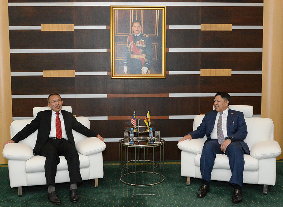 COURTESY CALL FROM THE MALAYSIAN HEAD OF DELEGATION OF THE 18th BRUNEI DARUSSALAM-MALAYSIA JDWC MEETING