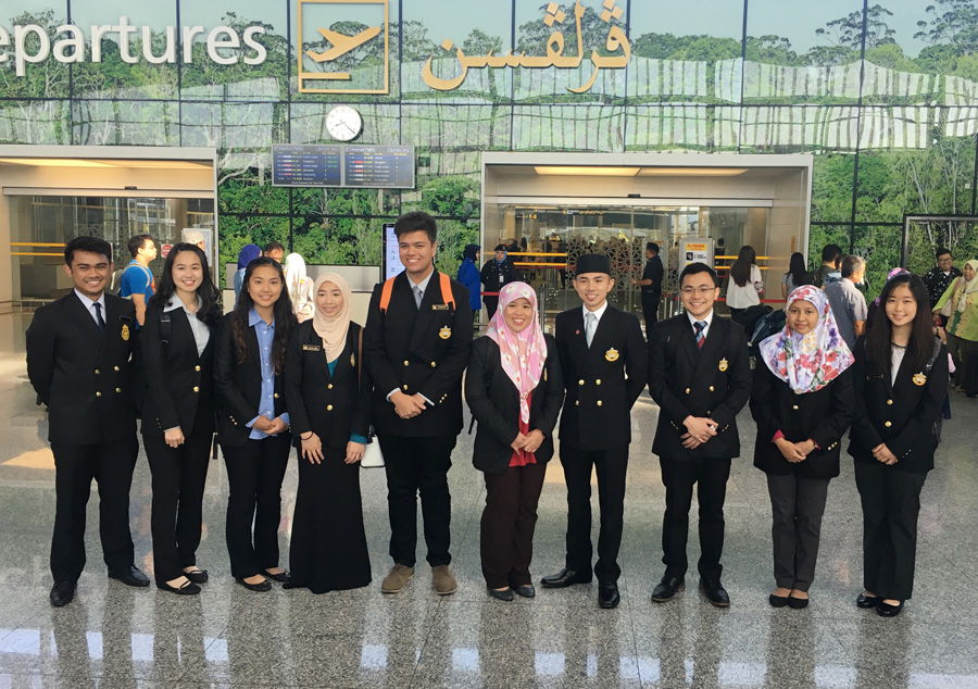 MINISTRY OF DEFENCE SCHOLARS DEPART TO SINGAPORE FOR THE 9th BRUNEI-SINGAPORE DEFENCE SCHOLARS DEVELOPMENT PROGRAMME