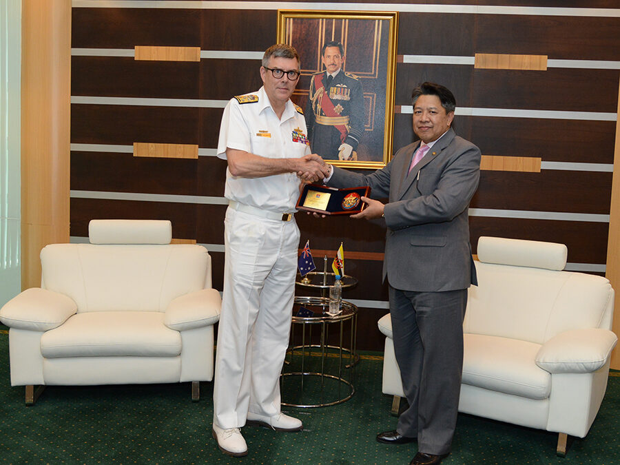 DEPUTY MINISTER OF DEFENCE RECEIVES COURTESY CALL BY AUSTRALIAN VICE CHIEF OF DEFENCE FORCE