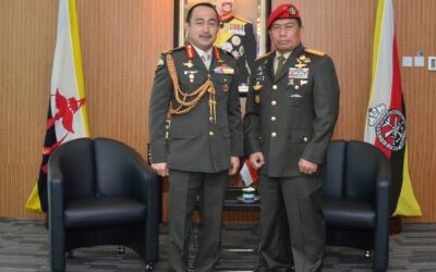 RBAF COMMANDER RECEIVES COURTESY CALL FROM COMMANDANT GENERAL OF KOPASSUS
