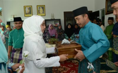 RBLF OFFICER EMBRACES ISLAM
