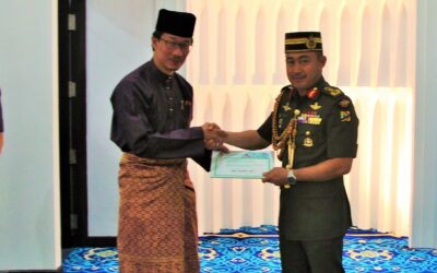 DONATION HANDOVER CEREMONY TO PENGIRAN MUDA MAHKOTA AL-MUHTADEE BILLAH FUND FOR ORPHANS (DANA)