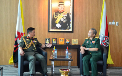 OUTGOING AND INCOMING DEFENCE ATTACHÉS OF VIETNAM TO BRUNEI DARUSSALAM PAYS COURTESY CALL TO MINISTRY OF DEFENCE AND RBAF