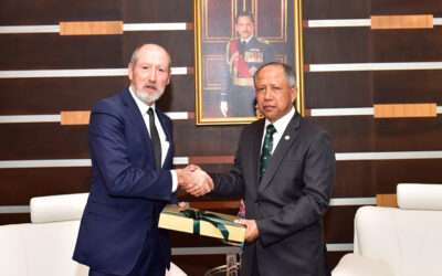 SECOND MINISTER OF DEFENCE RECEIVES COURTESY CALL FROM AUSTRALIAN PARLIAMENT DELEGATION