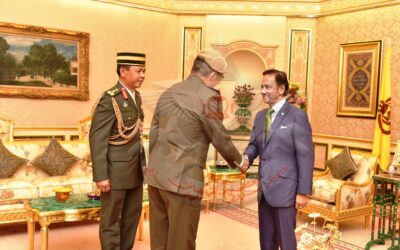 HIS MAJESTY THE SULTAN AND YANG DI-PERTUAN OF BRUNEI DARUSSALAM RECEIVES IN AUDIENCE THE CHIEF OF DEFENCE FORCE OF THE SINGAPORE ARMED FORCES