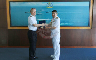 RSS ENDEAVOUR IN BRUNEI DARUSSALAM FOR MIDSHIPMAN SEA TRAINING DEPLOYMENT VISIT