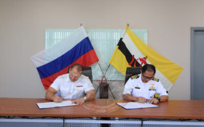 ROYAL BRUNEI NAVY AND RUSSIAN NAVY HELD THEIR FIRST NAVY STAFF TALKS IN BRUNEI DARUSSALAM