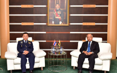 COMMANDER-IN-CHIEF OF THE ROYAL THAI AIR FORCE RECEIVES THE RBAIRF HONORARY PILOT WING
