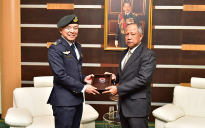 SECOND MINISTER OF DEFENCE RECEIVES INTRODUCTORY CALL FROM SINGAPORE’S CHIEF OF AIR FORCE