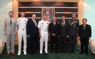 COURTESY CALL TO SECOND MINISTER OF DEFENCE BY COMMANDER, LOGISTICS GROUP WESTERN PACIFIC (COMLOG WESTPAC)