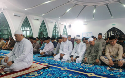SECOND MINISTER OF DEFENCE VISITS SURAU AL-BARAKAH FOR DIKIR SYARAFIL ANAM