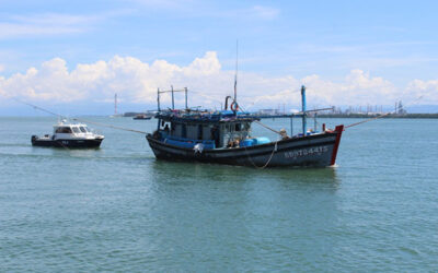 FOREIGN FISHING TRAWLER APPREHENDED FOR ILLEGAL FISHING