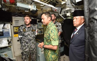 HIS ROYAL HIGHNESS THE CROWN PRINCE HOLDS A WORKING VISIT TO THE AUSTRALIAN COLLINS CLASS SUBMARINE HMAS DECHAINEUX