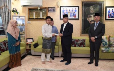 MINISTRY OF DEFENCE HANDS OVER DONATIONS TO 84 ORPHANS