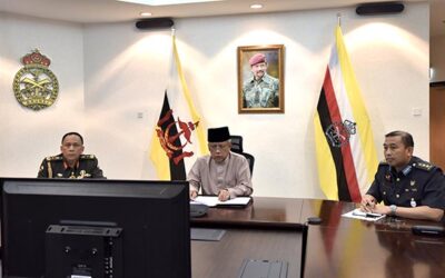 MINISTER OF DEFENCE II EXTENDED HARI RAYA AIDILFITRI GREETINGS VIA VIDEO CONFERENCE TO OVERSEAS RBAF OFFICERS