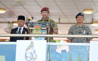 HIS MAJESTY THE SULTAN AND YANG DI-PERTUAN OF BRUNEI DARUSSALAM GRACES THE GRAND PARADE OF RBAF DIAMOND JUBILEE CELEBRATION