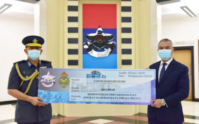 MINISTRY OF DEFENCE AND RBAF CONTRIBUTE DONATIONS TO THE COVID-19 RELIEF FUND