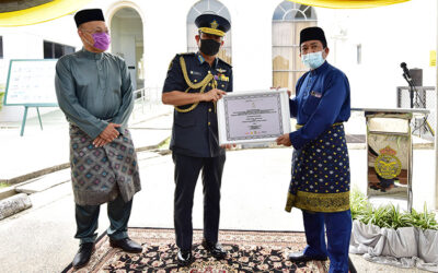 HANDING OVER CEREMONY OF TITIAN AMAL PROJECT FOR THE CONSTRUCTION OF NEW FUNERAL RITES ROOM AT KAMPUNG SUNGAI TERABAN MOSQUE
