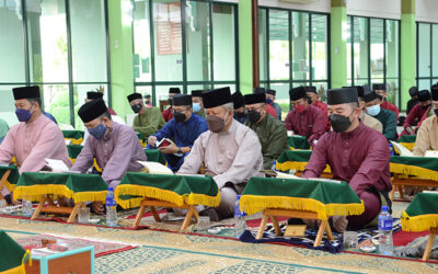 SECOND BATTALION ROYAL BRUNEI LAND FORCE HELD IFTAR EVENT WITH FORMER COMMANDING OFFICERS AND REGIMENT SERGEANT MAJORS
