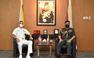 RBAF COMMANDER RECEIVES FAREWELL CALL FROM COMMANDER RANDALL D. JONES, USN, CHIEF OF DEFENCE OPERATION COOPERATION EMBASSY OF THE UNITED STATES OF AMERICA IN BRUNEI DARUSSALAM