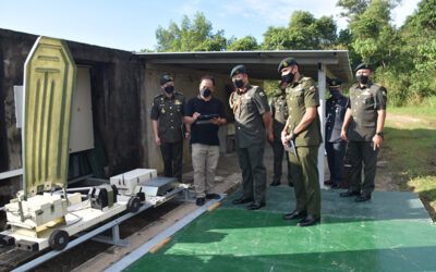 COMMANDER OF THE ROYAL BRUNEI ARMED FORCES INTRODUCTORY VISIT TO TRAINING INSTITUTE ROYAL BRUNEI ARMED FORCES