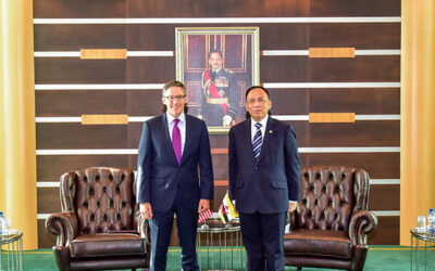 DEPUTY MINISTER OF DEFENCE RECEIVES COURTESY CALL FROM THE COUNSELOR OF THE UNITED STATES DEPARTMENT OF STATE