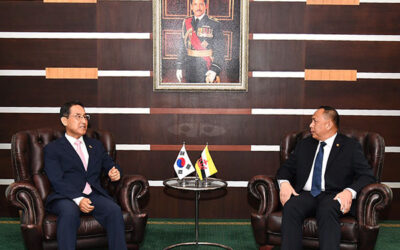 DEPUTY MINISTER OF DEFENCE RECEIVES INTRODUCTORY CALL FROM AMBASSADOR EXTRAORDINARY AND PLENIPOTENTIARY OF THE REPUBLIC OF KOREA TO BRUNEI DARUSSALAM