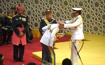 HIS MAJESTY THE SULTAN AND YANG DI-PERTUAN OF BRUNEI DARUSSALAM CONFERRED THE MOST EXALTED ORDER OF PADUKA KEBERANIAN LAILA TERBILANG (D.P.K.T) TO CHIEF OF DEFENCE FORCES, ROYAL THAI ARMED FORCES