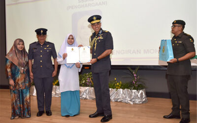 142 ROYAL BRUNEI ARMED FORCES CHILDREN RECEIVED OUTSTANDING AWARDS