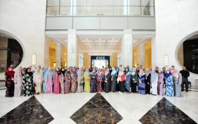 VISIT OF MINISTRY OF DEFENCE OFFICERS AND STAFF TO BALAI KHAZANAH ISLAM SULTAN HAJI HASSANAL BOLKIAH (BKISHHB)